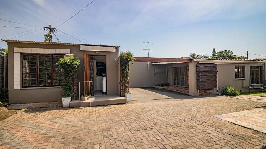 4 Bedroom Property for Sale in Vincent Eastern Cape